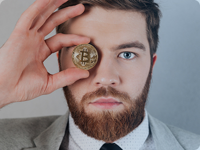 Julian Wolf – Chief Analyst bei BrainedCoredNod